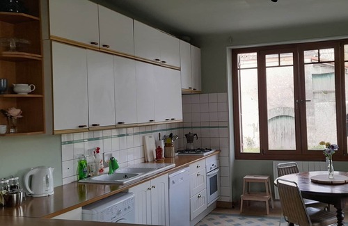 Nanteuil-de-Bourzac House | Three bedroom Country house with library in the Dordogne