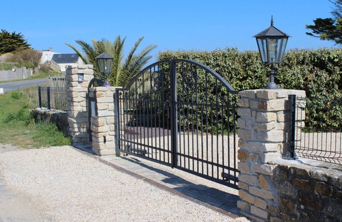 Brignogan-Plage Villa | 200 m² Villa ∙ 3 bedrooms ∙ 6 guests