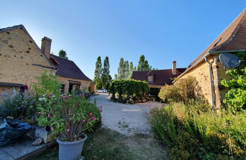 Rouffignac-Saint-Cernin-de-Reilhac House | Gîte Olive 3 2p Avec spa Privé, Périgord Noir