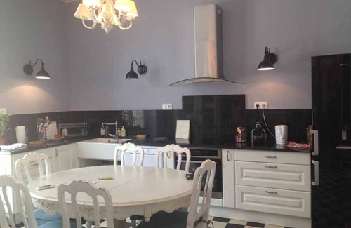 Rouffignac-Saint-Cernin-de-Reilhac Cottage | Gite Rouffignac-Saint-Cernin-de-Reilhac, 5 bedrooms, 10 persons