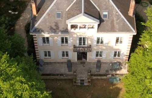 Rouffignac-Saint-Cernin-de-Reilhac Cottage | Gite Rouffignac-Saint-Cernin-de-Reilhac, 5 bedrooms, 10 persons