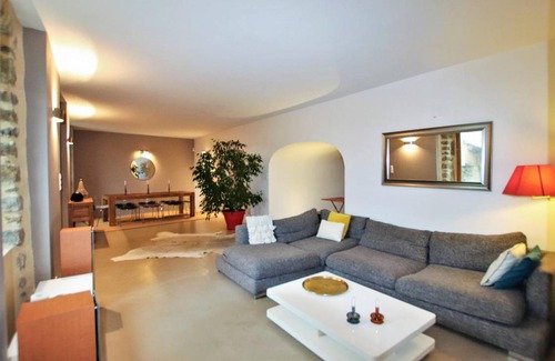 Saint-Etienne-de-Boulogne House | 180 m² House ∙ 4 bedrooms ∙ 10 guests