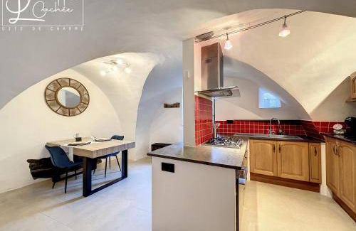 Saint-Etienne-de-Fontbellon House | 110 m² House ∙ 1 bedroom ∙ 2 guests