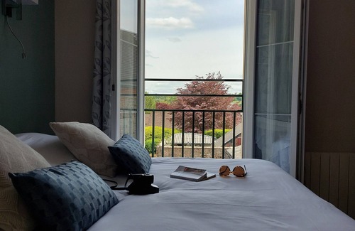 Saint-Evroult-Notre-Dame-du-Bois Hotel | Hôtel le Relais de l'Abbaye