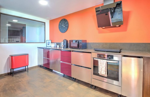 Saint-Felix-de-Reillac-et-Mortemart House | Loft with shared indoor pool, wifi and air conditioning
