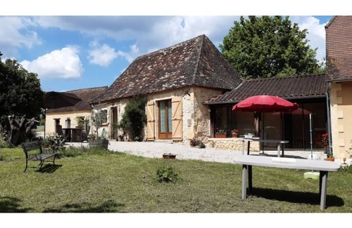 Saint-Felix-de-Reillac-et-Mortemart House | Large country house