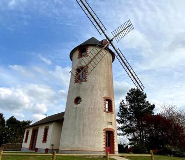 Saint-Georges-des-Gardes House | LE MOULIN DES GARDES