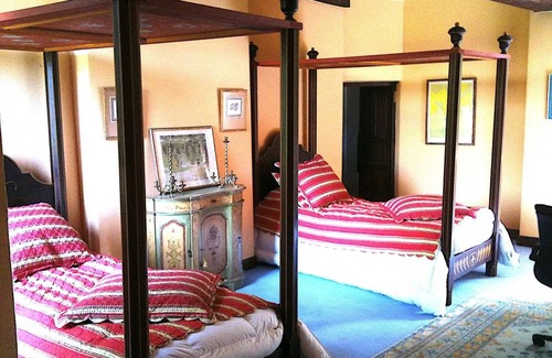 Saint-Hilaire-du-Harcouet House | 200 m² House ∙ 5 bedrooms ∙ 12 guests
