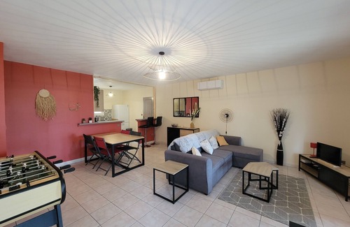 Saint-Jean-de-Maruejols-et-Avejan House | Quiet villa with view, air conditioning and swimming pool. Near Vallon. Gard/Ardeche.