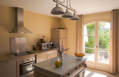 Saint-Laurent-de-la-Cabrerisse Villa | Vineyard House With Private Pool