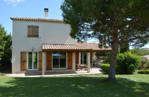 Saint-Laurent-de-la-Cabrerisse House | Air-conditioned detached house with pool and beautiful view of the village