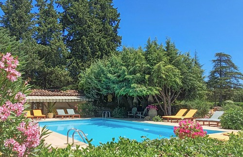 Saint-Maximin-la-Sainte-Baume House | Domaine de Conillieres - Gite The Patio