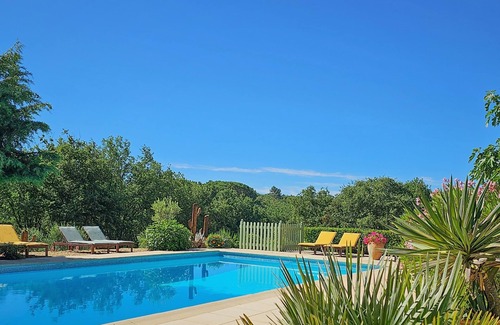 Saint-Maximin-la-Sainte-Baume House | Domaine de Conillières - Lodge Bois de Cèdre