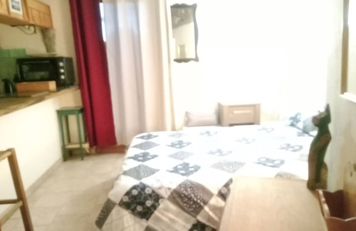 Saint-Maximin-la-Sainte-Baume Apartment | Studio Chaleureux à la Campagne et pas Loin de la Mer!