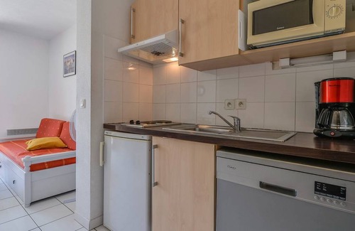 Saint-Saturnin-les-Avignon Apartment | 30 m² Apartment ∙ 1 bedroom ∙ 4 guests