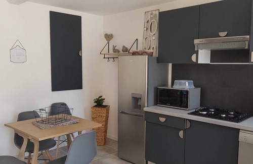 Sainte-Genevieve-les-Gasny Apartment | 45 m² Apartment ∙ 1 bedroom ∙ 2 guests