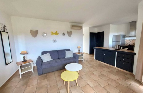 Pinarellu House | Apartments in Residence with swimming pool
