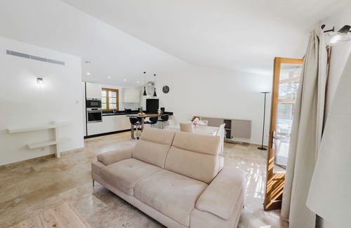 Pinarellu Villa | STE LUCIA DE PORTO VECCHIO new barn air conditioning/heated pool (classified *)
