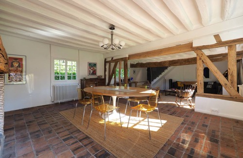 Francheville House | 130 m² House ∙ 3 bedrooms ∙ 8 guests