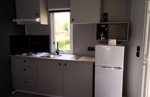 Villedieu-les-Poeles House | Flower Camping Les Chevaliers de Malte * - Mobile home comfort 24 m2 (2 bedrooms-4 pers) + TV + terrace 4 people