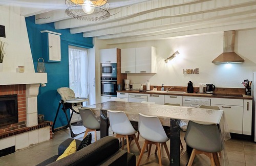 Faverolles Cottage | Peaceful Retreat Near ZooParc de Beauval: Modern Comforts, Heated Pool, Nature, and History