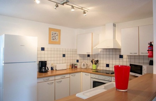 Thuir Other | FR945, Rousanne (Sleeps 6/7, 3 Bedrooms)