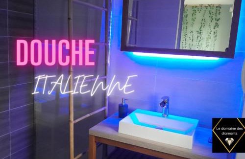 Querenaing House | Fraisier, hotel artres - valenciennes