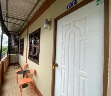 Nong Chaeng Apartment | Fran Sim Da Guest House