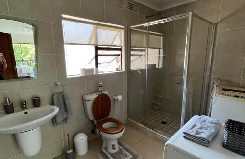 Athlone House | Francis Place Guesthouse