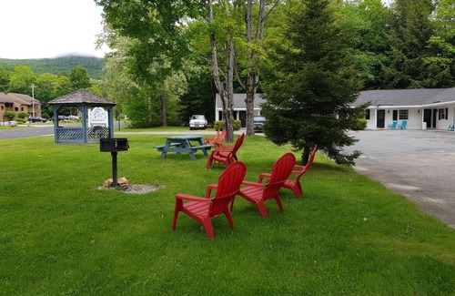 Lincoln Hotel | Franconia Notch Motel
