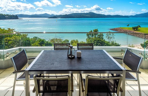 Hamilton Island Apartment | Frangipani 201 - 2 bedroom, buggy included - Hamilton Island