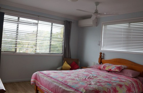 Pottsville House | Frangipani Fun - Family & Pet in Pottsville Beach