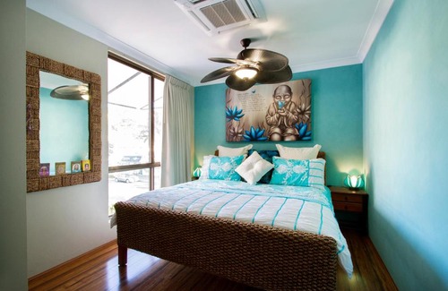 Airlie Beach Apartment | Frangipani Waters - Airlie Beach Central