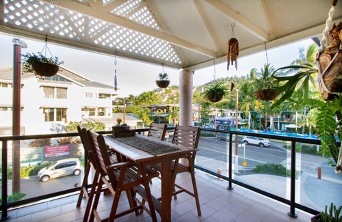 Airlie Beach Apartment | Frangipani Waters - Airlie Beach Central