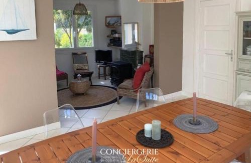 Urville-Nacqueville House | Frangipanie