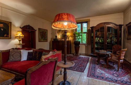 Pozrzadlo House | Frankówka