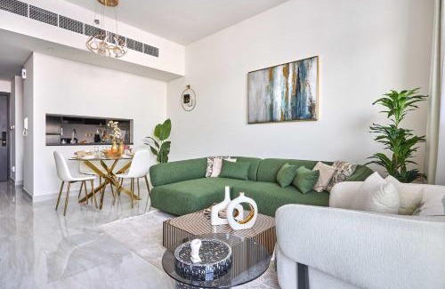 Dubai Apartment | Frank Porter - Gemz by Danube