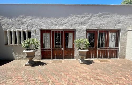 Frankfort House | Frankfort Guesthouse