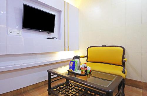 Jangpura Hotel | Frankstay By Hotel Preet 05 Mints Walking Distance Nizamuddin Railway Station
