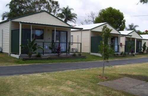 Scarness Cabin | Fraser Coast Top Tourist Park