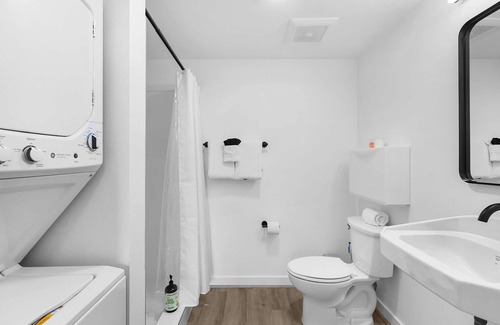 Fremont Apartment | FRE02 -The Fremont Vault
