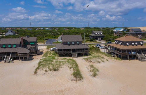 Nags Head House | Fred Wood Cottage: Historic Cottage, 5 bedroom oceanfront home located in Nags H