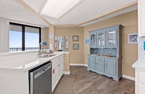 West Panama City Beach Condo | Free Activities! 8th Floor! Cozy Condo Right On The Beach!
