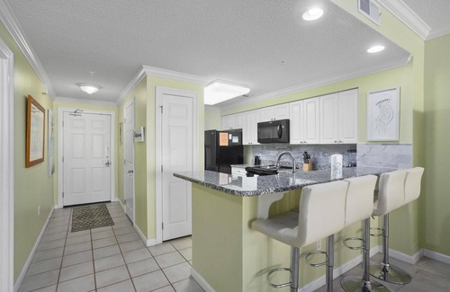 Navarre Beach Condo | FREE BEACH SVC! Seas the Day in this Gulf Front Condo at The Pearl of Navarre