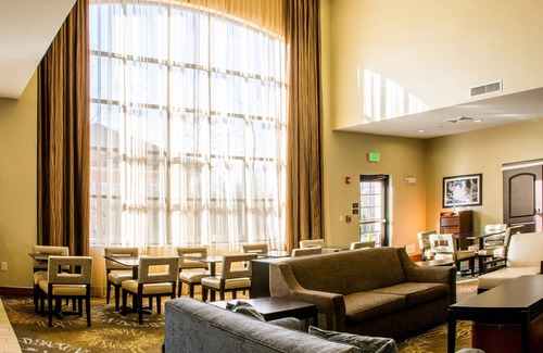 Schererville Apartment | Free Breakfast. Indoor Pool. Gym. Perfect for Business Travelers!