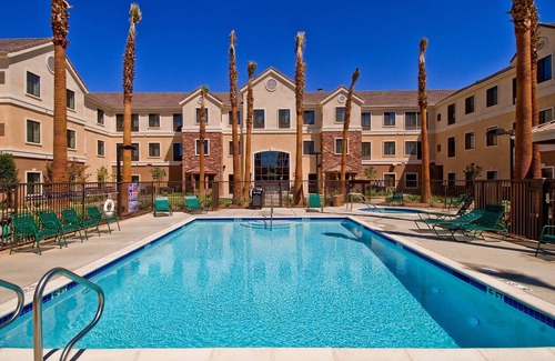 Palmdale Apartment | Free Breakfast. Outdoor Pool & Hot Tub. Near Edwards Air Force Base!