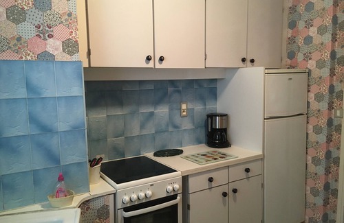 California - Pezou Apartment | Free for the film festival. A 15-min walk from Palais des Festivals
