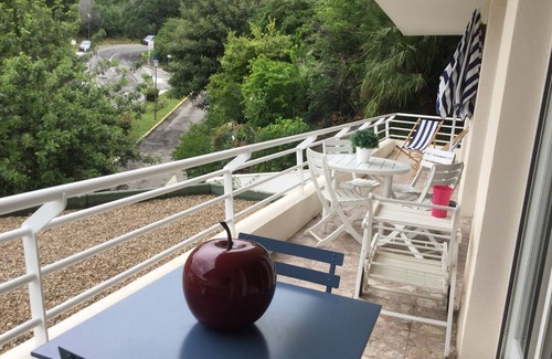 California - Pezou Apartment | Free for the film festival. A 15-min walk from Palais des Festivals