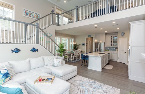 Bayside House | Free Linens & Cleaning - The Salty Flamingo