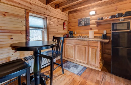 Pine Ridge Cabin | ✨FREE NIGHT PROMO✨Shady Oaks Cabin 4 in Red River Gorge Pet Hi Speed Internet 🛜